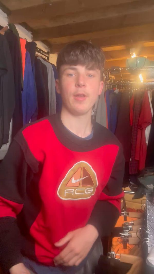 Live Nike auction: Were back 1nr by jacob_garms