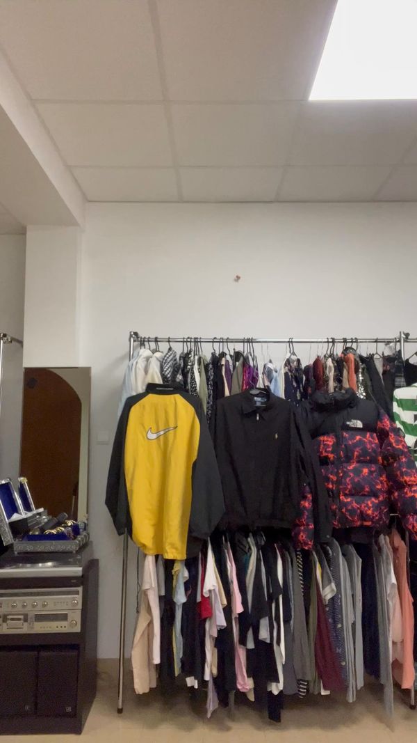Trwająca aukcja Casual: niedzielny live wyprzedażowy! Nike/ralph/tnf etc. /giveaway! od gigostore