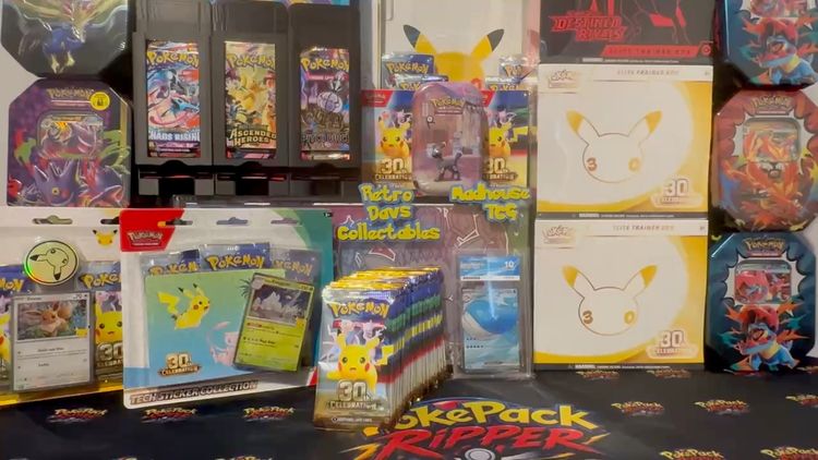 Live auction: 🔥Instant Giveaway🔥30th celebrations in stock🔥 by pokepackripper
