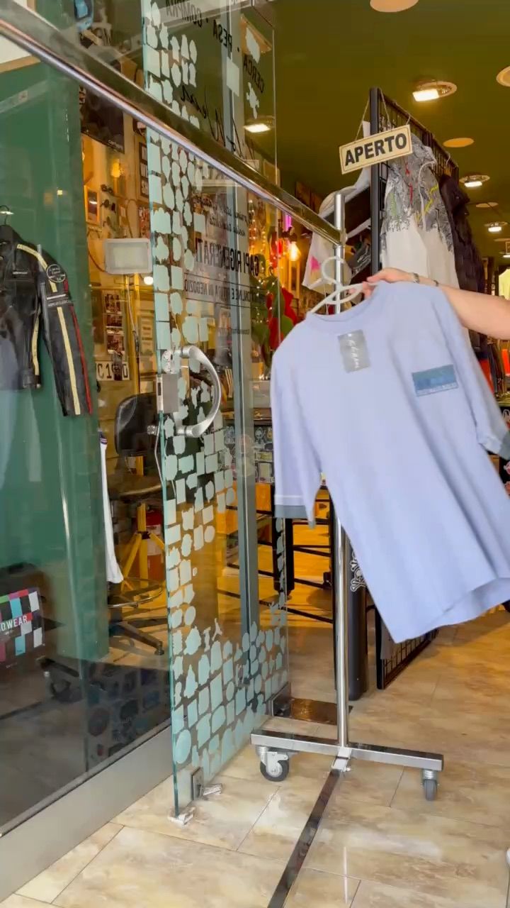 Subasta en directo de Adidas: 🔥Nuovi arrivi 🔥Nike,Tommy…prezzi crazy‼️ por kilowear