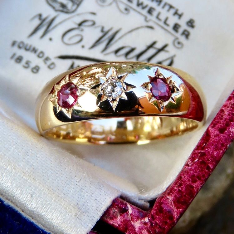 Live Designer auction: JEWELLERY MARATHON 🫶 HUNDREDS IF JEWELS by fifiscloset