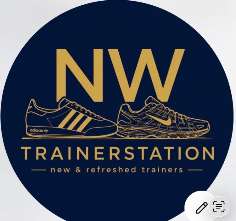 Asta in diretta Sneakers: Trainers & Clobber di nwtrainerstation