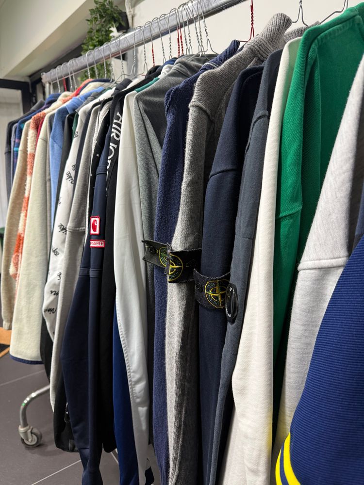 Trwająca aukcja Moncler: SOLO FIRMATO A PARTIRE DA 🔥1€🔥 od lagalleria