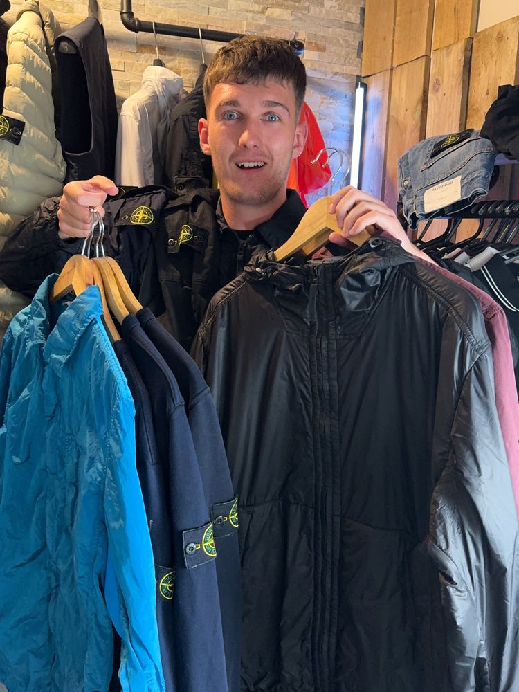 Live auction: 🚨 STONE ISLAND 20% OFF PAYDAY LIVE STREAM 💥 by thekomp