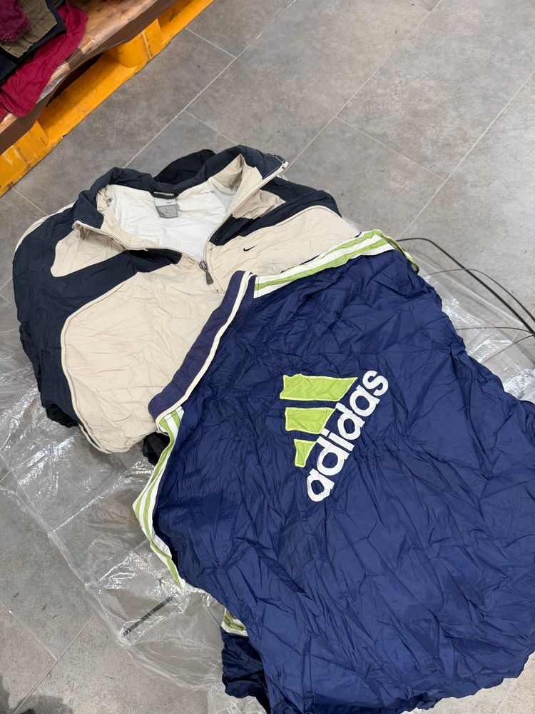 Live Sportswear auction: LIQUIDACIÓN PREEEMIUM TODO A 1€ y MUCHOS LOTES🤭🔥🚀 by canalvintage_