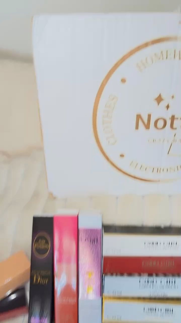 Live auction: Quick power hour His & Hers perfumes ‼️NO CANCELLATIONS/NO REFUNDS‼️ by fiesty_sarah
