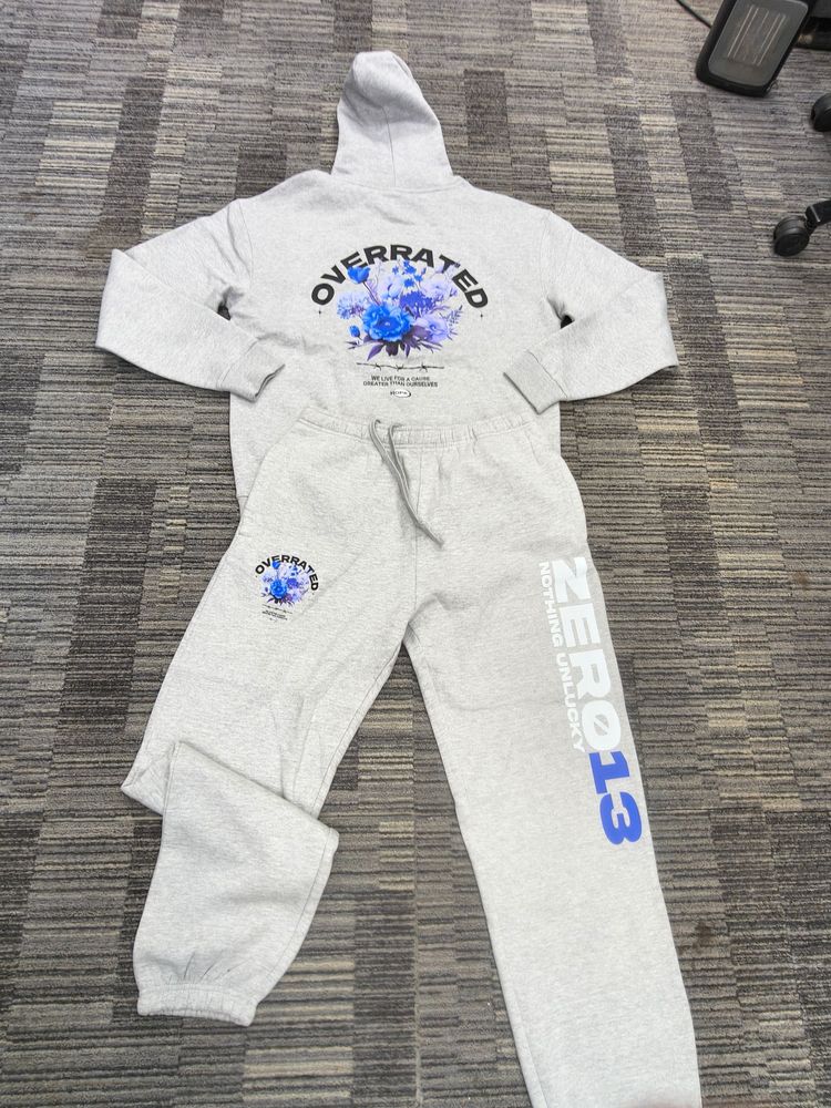 Live Nike auction: ⬇️Half Price Retail, Sportswear + A Little Bit Of Zero13 💢 by cloth2coin
