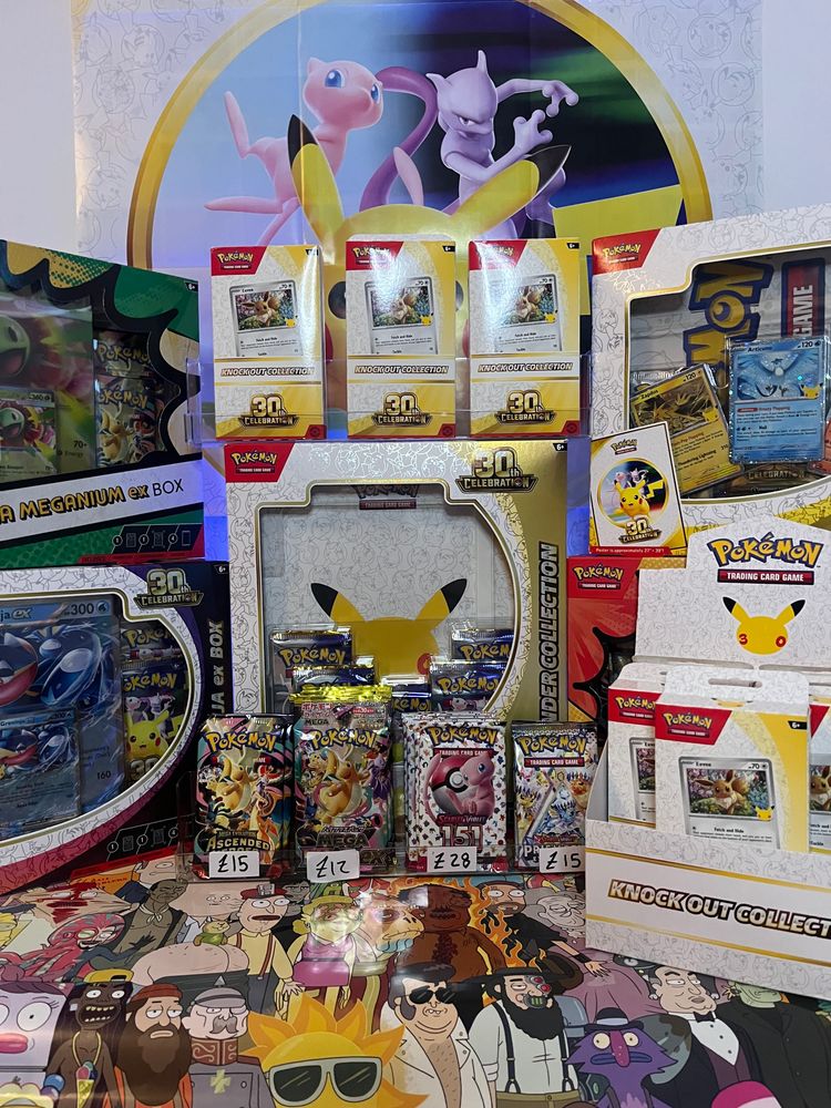Live auction: 🔥 HUGE 30TH CELEBRATION RESTOCK! 🎉⚡ FLASH SALES & GIVEAWAYS ALL NIGHT! 🎁🔥 by northernchasetcg