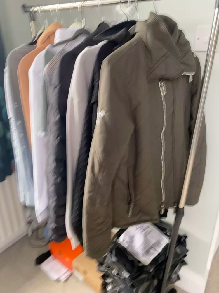 Live Sneakers auction: Diors live and £1 pound listings by tjpmanjooran