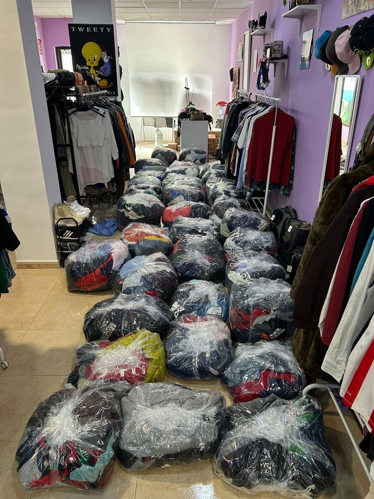 Live Lacoste auction: LIQUIDACIÓN MARCA VINTAGE DESDE 1€ 📦🚀🚚 by flashbacks