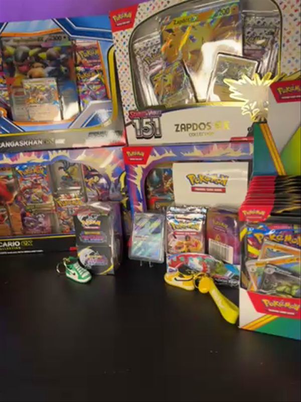 Live auction: POKEMON SINGLES ///// SEALED 30TH ITEMS LETS GOOO!!!  by happyfragrances