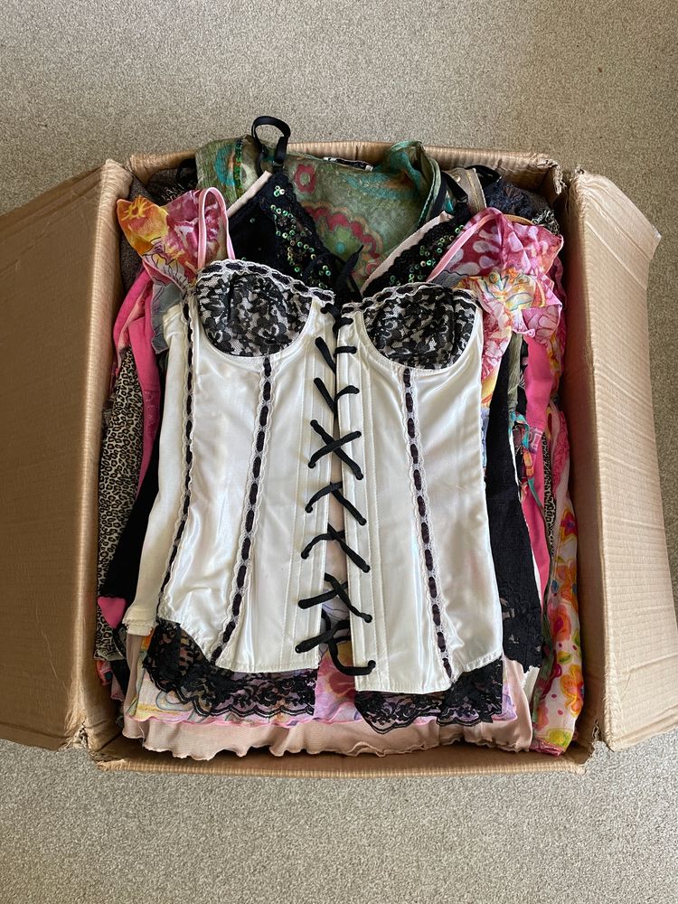 Live Womenswear auction: NEW Y2K & Vintage stream 🪷💌 £10 starts! + GIVEAWAY 🐆 by ciaobellashop