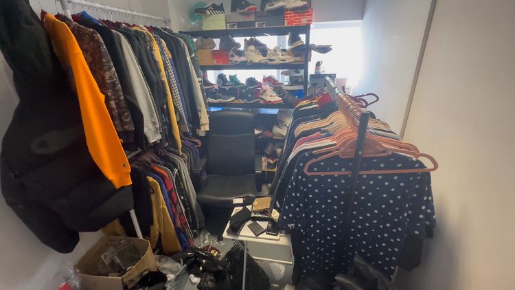 Live BAPE auction: Crazy sale Feb madness join us give away every stream  by kingscollection