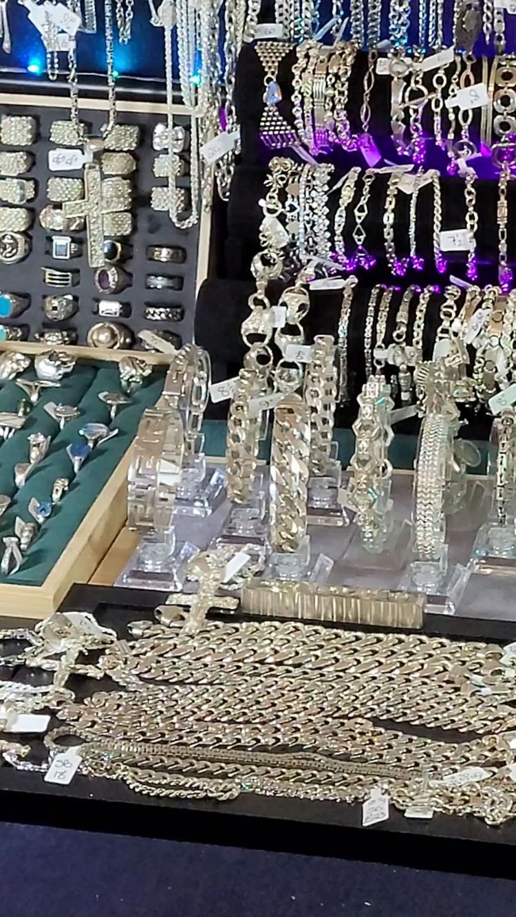 Live Jewellery & Watches auction: Sunday Special by loveandhammers