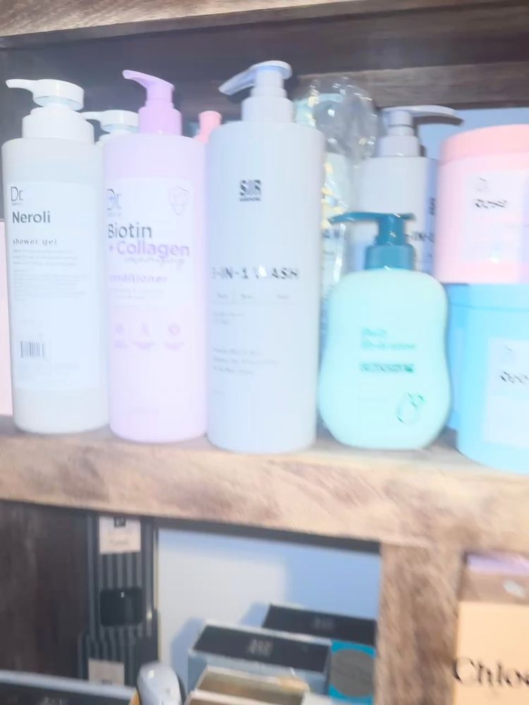 Live Beauty auction: MYSTERY SUNDAY 😝🎁💐 by euniqueboutique