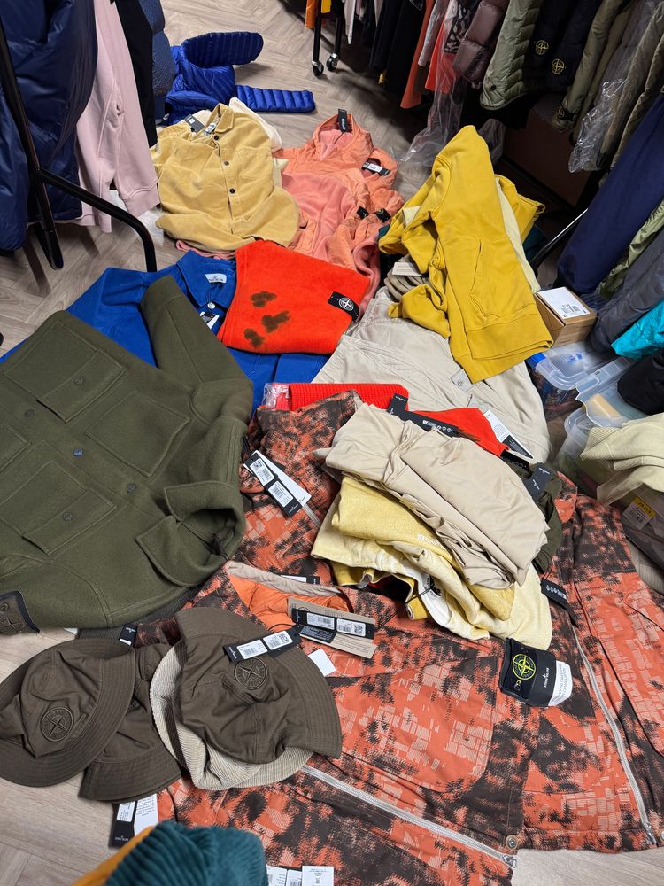 Live auction: HUGEEE STONE ISLAND & CREED RESTOCK & CRAZY CHEAP PRICES💸 + GIVEAWAY! by mdbargainhub