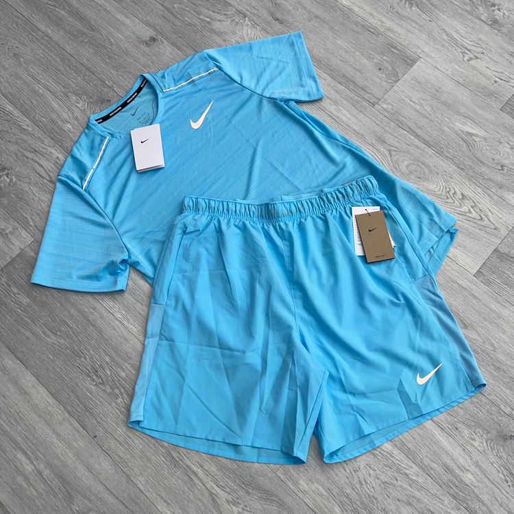 Asta in diretta Abbigliamento da casa: 🚨 NEW NIKE STOCK 🚨 Miler Sets, Windbreakers, Half Zips, Shorts & More! di angelomillas