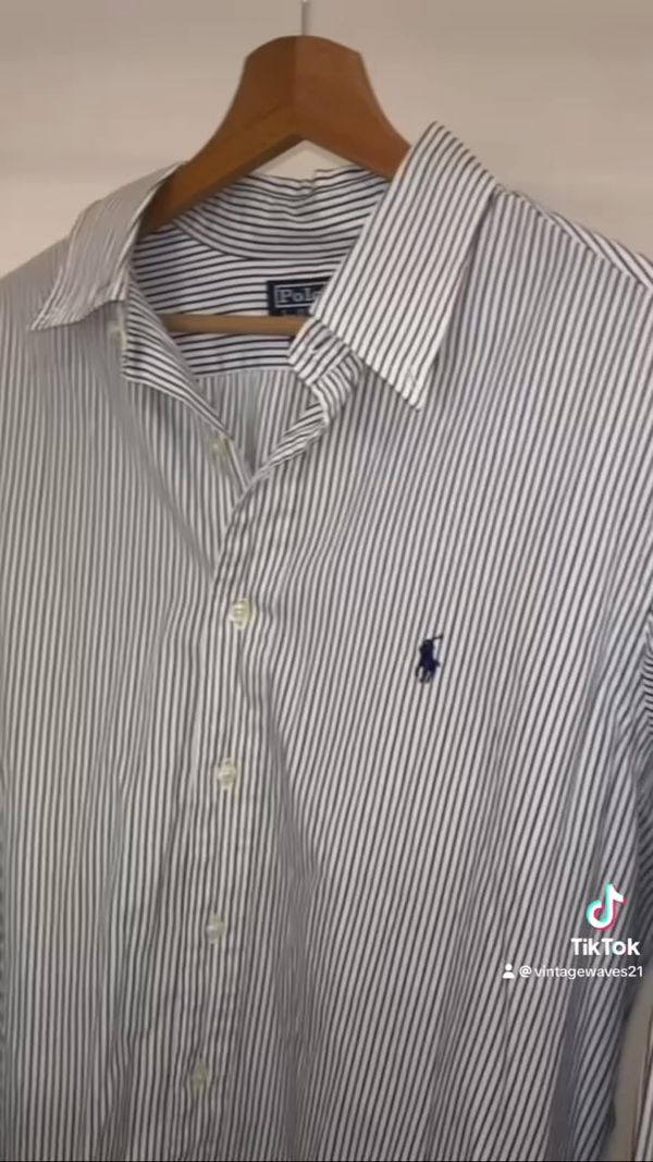 Live auction: Mercatino Live by vintagewaves21