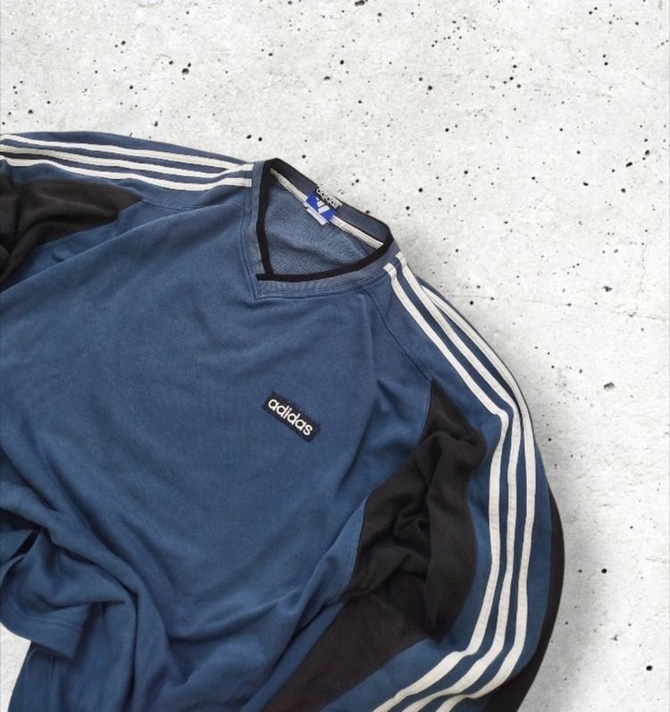 Live auction: 🔥PRENDAS TOPS Y LOTES DESDE 1€🔥 by wildvintage