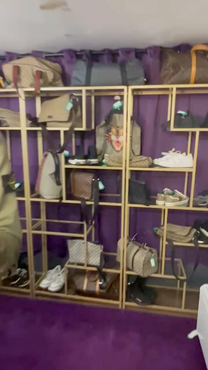 Live Menswear auction: Cheapest luxury on tilt 🎉 by throwbackfashion