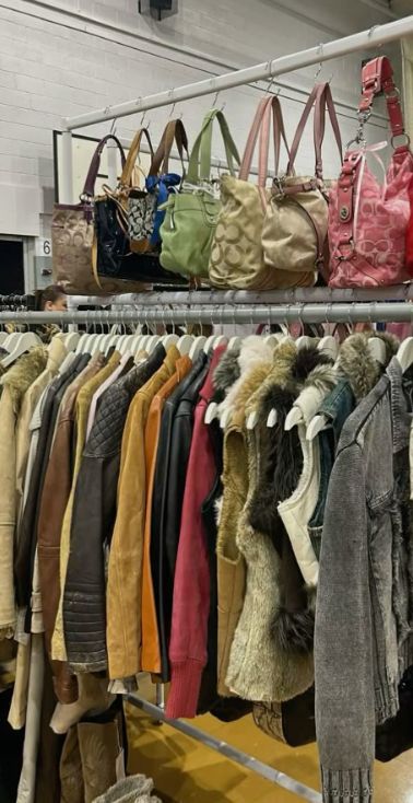 mjempire - seller on Tilt