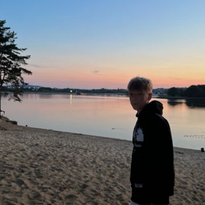 Profile picture of adas_kaczmarczyk