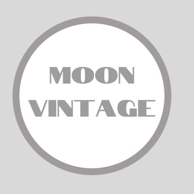Profile picture of moon_vintage
