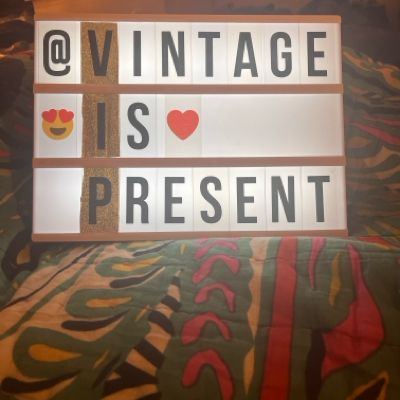 Profile picture of vintageispresent