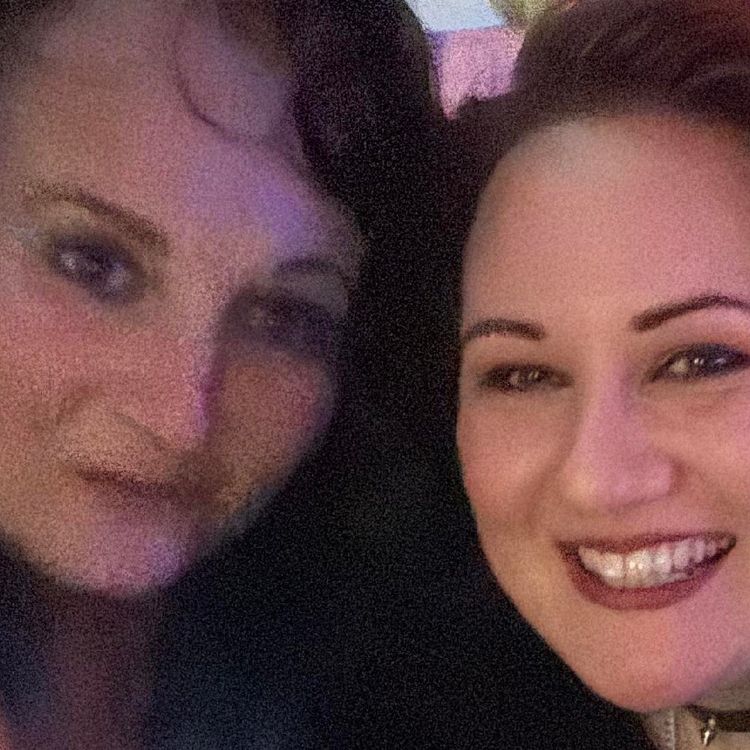 bexandzo - seller on Tilt